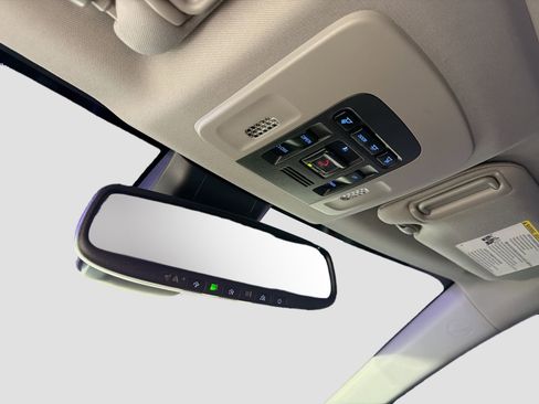 Used 2021 Toyota Camry XSE w/ Cold Weather Package image 19