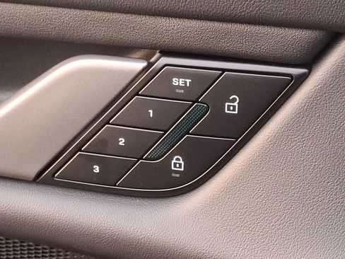 Certified 2025 Porsche Taycan image 25