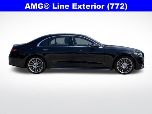 Used 2022 Mercedes-Benz S 500 4MATIC w/ AMG Line Package image 8