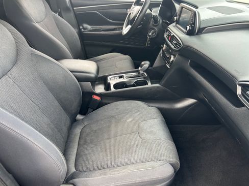 Used 2019 Hyundai Santa Fe SE FWD image 18