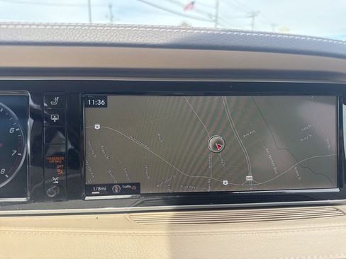 Used 2015 Mercedes-Benz S 550 4MATIC Sedan image 28