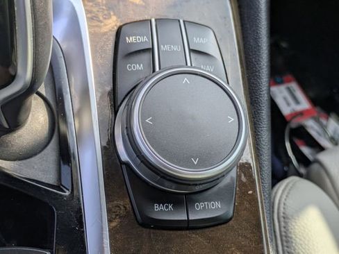 Used 2019 BMW 540i xDrive w/ Convenience Package image 16