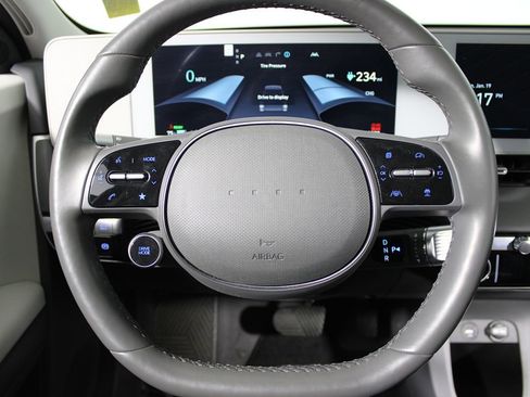 Used 2024 Hyundai Ioniq 5 SEL image 7