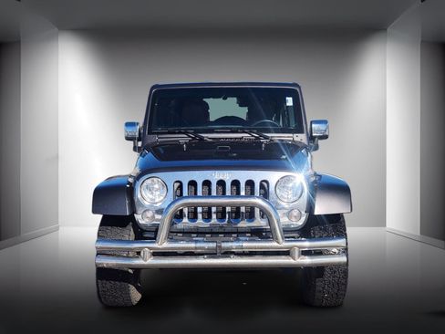 Used 2016 Jeep Wrangler Unlimited Sahara w/ Mopar Chrome Edition Group image 5