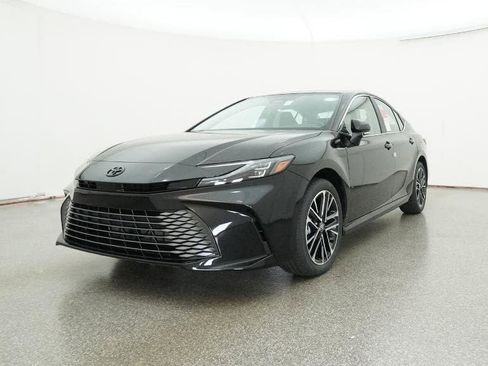 New 2026 Toyota Camry XLE image 32