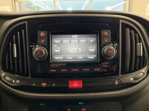 Used 2022 RAM ProMaster City Tradesman image 19