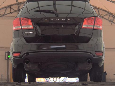 Used 2012 Dodge Journey SXT w/ Flexible Seating Group image 7