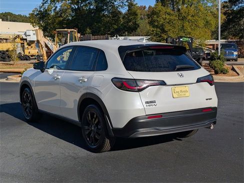 New 2026 Honda HR-V Sport image 8