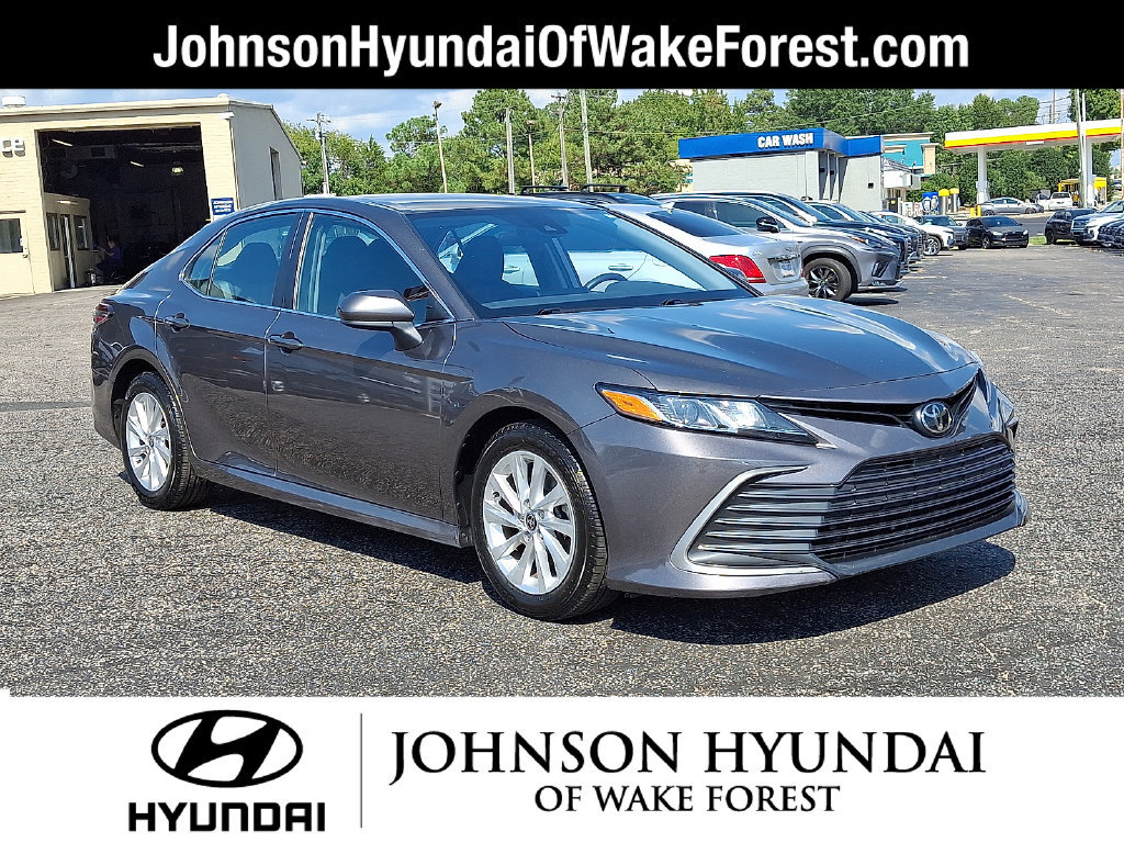 Used 2023 Toyota Camry LE FWD image 1