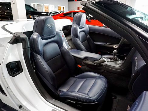 Used 2013 Chevrolet Corvette 427 w/ 1SC Preferred Equipment Group RWD image 34