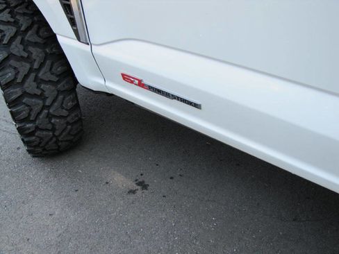 Used 2023 Ford F250 Lariat w/ Lariat Ultimate Package image 47