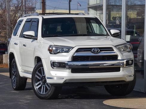 Used 2020 Toyota 4Runner Limited image 5