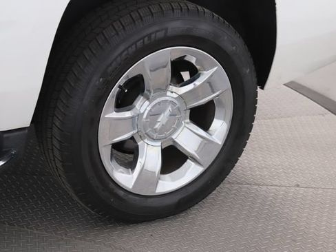 Used 2020 Chevrolet Tahoe Premier AWD/4WD image 14
