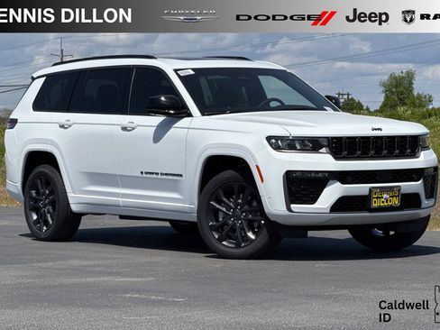 New 2026 Jeep Grand Cherokee L Limited AWD/4WD image 1