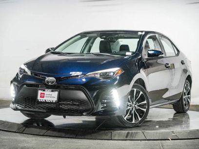 Used 2017 Toyota Corolla SE w/ SE Premium Package