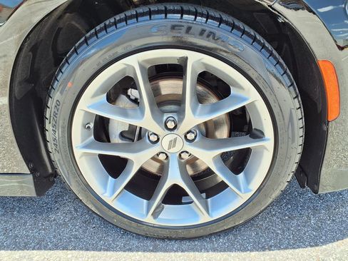 Used 2023 Dodge Charger GT w/ Technology Group RWD image 9