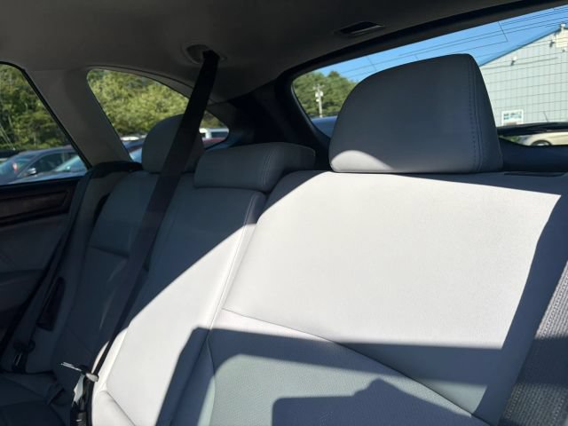 Used 2019 Subaru Outback 2.5i Limited w/ Popular Package #2 AWD/4WD image 20