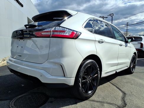 Certified 2024 Ford Edge ST-Line image 10