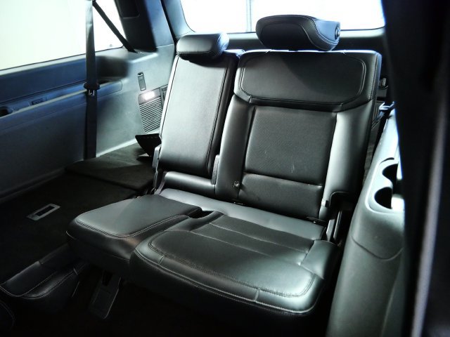 Used 2025 Ford Expedition Max Platinum w/ Stealth Performance Package AWD/4WD image 16