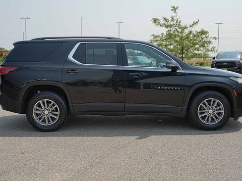 Used 2023 Chevrolet Traverse LT AWD/4WD image 5