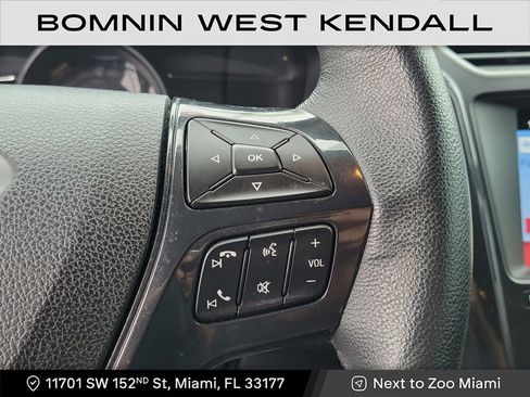 Used 2018 Ford Explorer XLT w/ Equipment Group 202A image 12