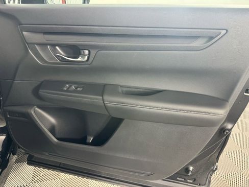 Used 2025 Honda CR-V EX image 28
