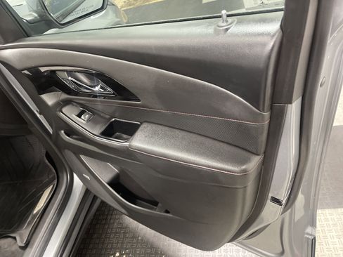 Used 2023 Chevrolet Traverse RS w/ LPO, Floor Liner Package image 26