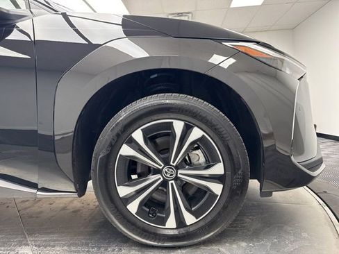 Used 2024 Toyota bZ4X XLE image 10