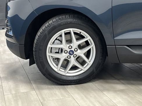 Used 2022 Ford Edge SEL w/ Convenience Package image 39