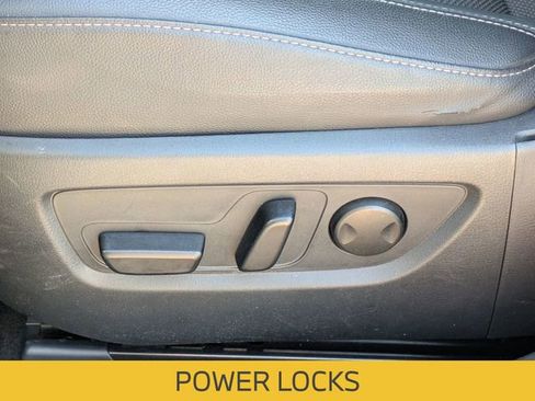 Used 2025 MAZDA CX-50 AWD 2.5 S w/ Preferred Package image 17