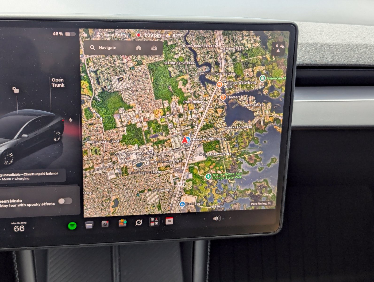 Used 2024 Tesla Model 3 Standard Range RWD image 14