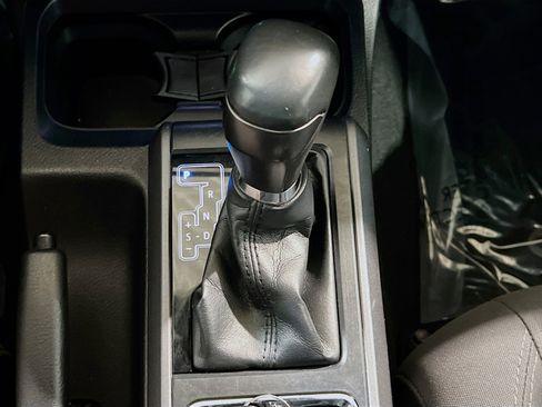 Used 2018 Toyota Tacoma TRD Off-Road image 13