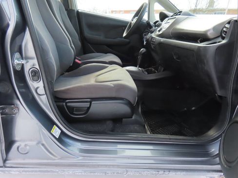 Used 2013 Honda Fit image 18