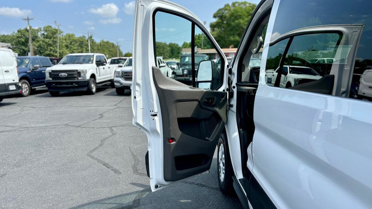 Used 2021 Ford Transit 150 XL RWD image 11