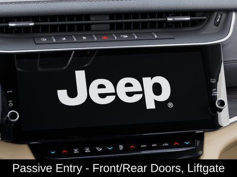 New 2026 Jeep Grand Cherokee L Limited image 10