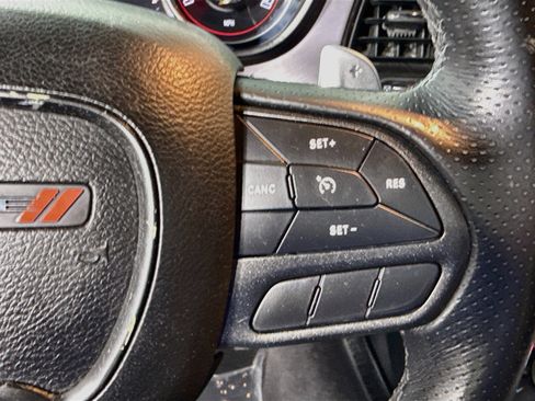 Used 2022 Dodge Challenger GT RWD image 15