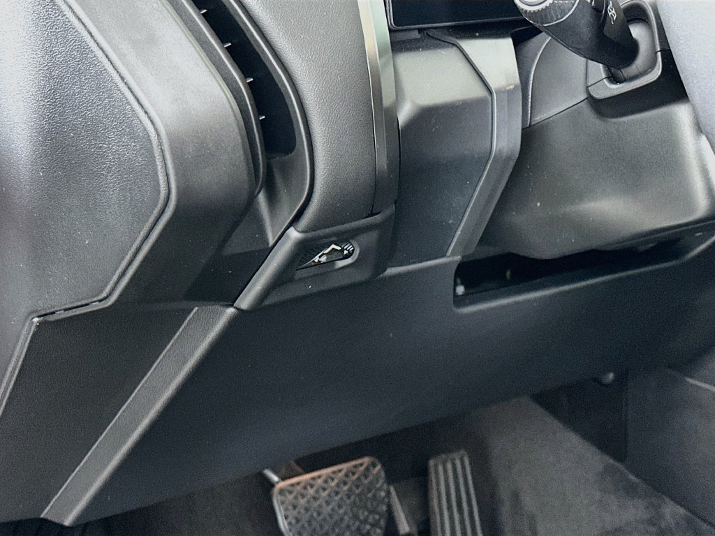 Used 2026 BMW X3 xDrive30i w/ Premium Package AWD/4WD image 10