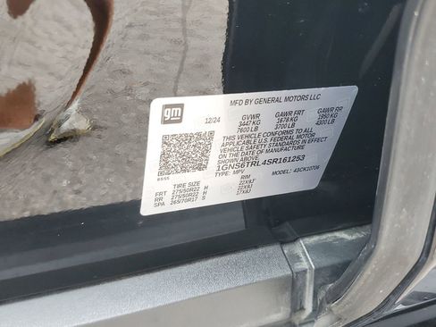 Certified 2025 Chevrolet Tahoe High Country AWD/4WD image 31