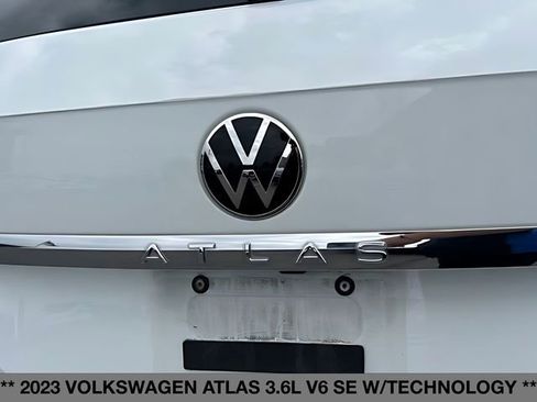 Used 2023 Volkswagen Atlas SE w/ Black Wheel Package AWD/4WD image 14