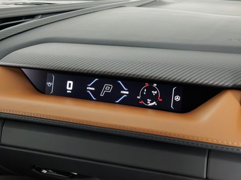 Used 2024 Lamborghini Revuelto AWD/4WD image 43