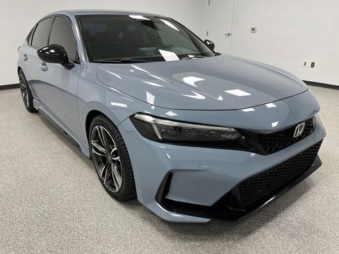 Used 2022 Honda Civic Sport image 2