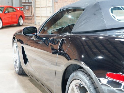Used 2008 Chevrolet Corvette Convertible w/ Preferred Equipment Group RWD image 20