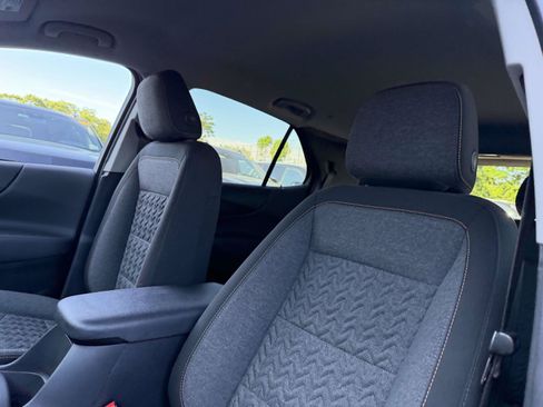 Certified 2023 Chevrolet Equinox LT AWD/4WD image 9