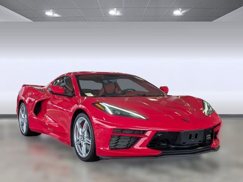 Used 2023 Chevrolet Corvette Stingray Premium Cpe w/ Z51 Performance Package image 6