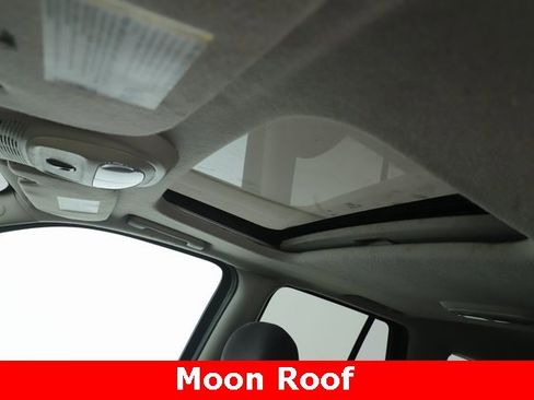 Used 2007 GMC Envoy SLE image 19