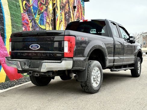 Used 2017 Ford F250 XL w/ STX Appearance Package image 3