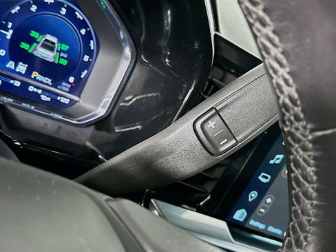 Used 2022 Chevrolet Silverado 1500 LT image 25