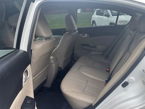 Used 2013 Honda Civic Hybrid Sedan image 32