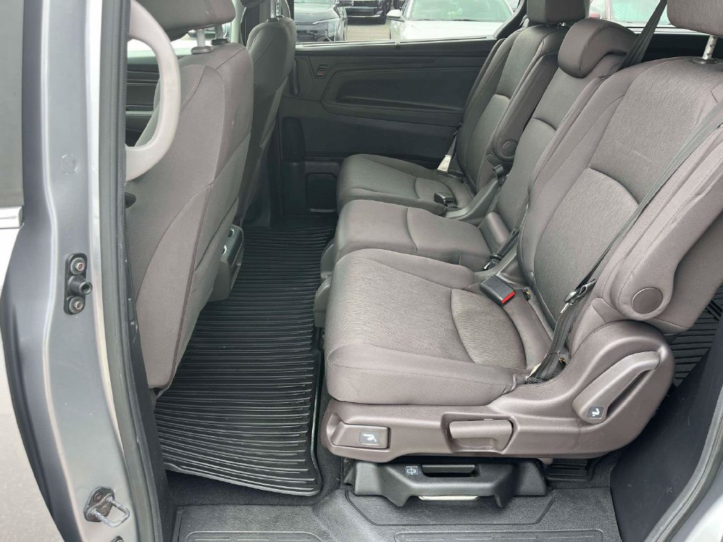 Used 2019 Honda Odyssey EX image 6