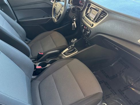 Used 2018 Hyundai Accent SE image 14